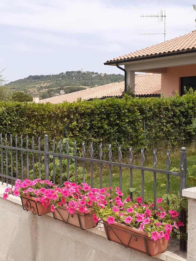 Residence Ai Campi Da Golf Saturnia Exterior foto