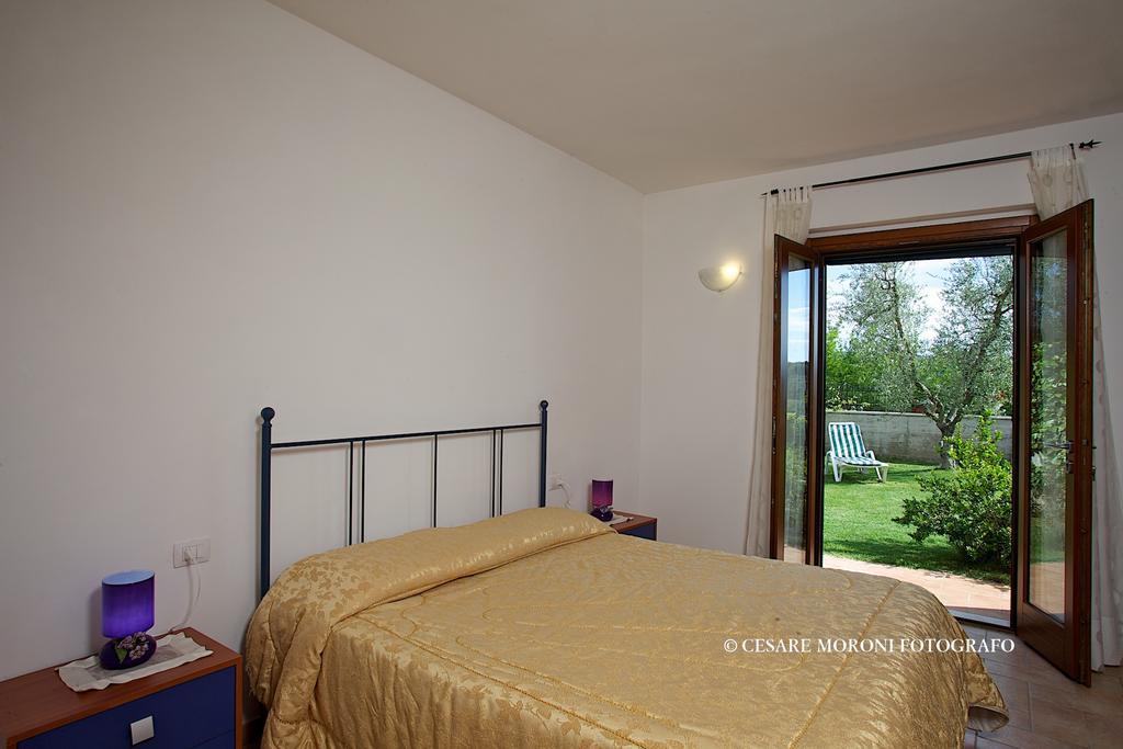 Residence Ai Campi Da Golf Saturnia Cameră foto