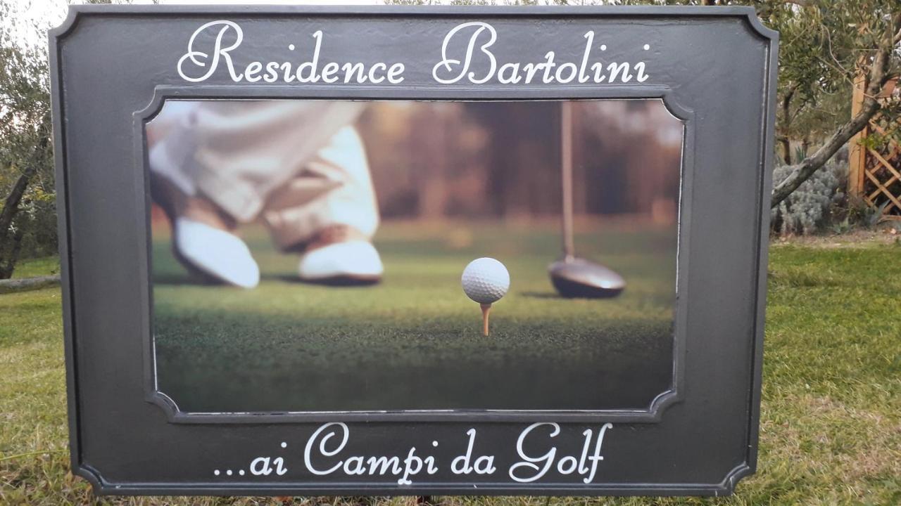 Residence Ai Campi Da Golf Saturnia Exterior foto